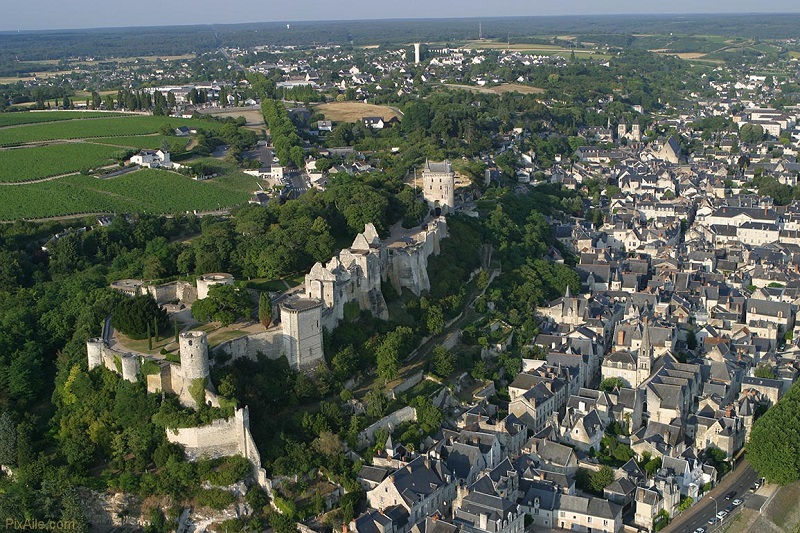 Chinon